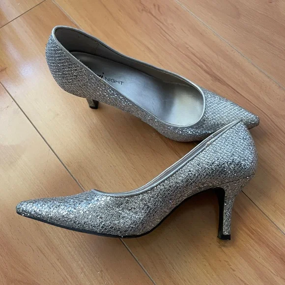 FIONI Clothing Shoes Fioni Night Silver Glitter Heels 65 Poshmark
